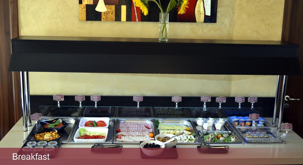 Hotel Inter Business Bukareszt Zewnętrze zdjęcie
