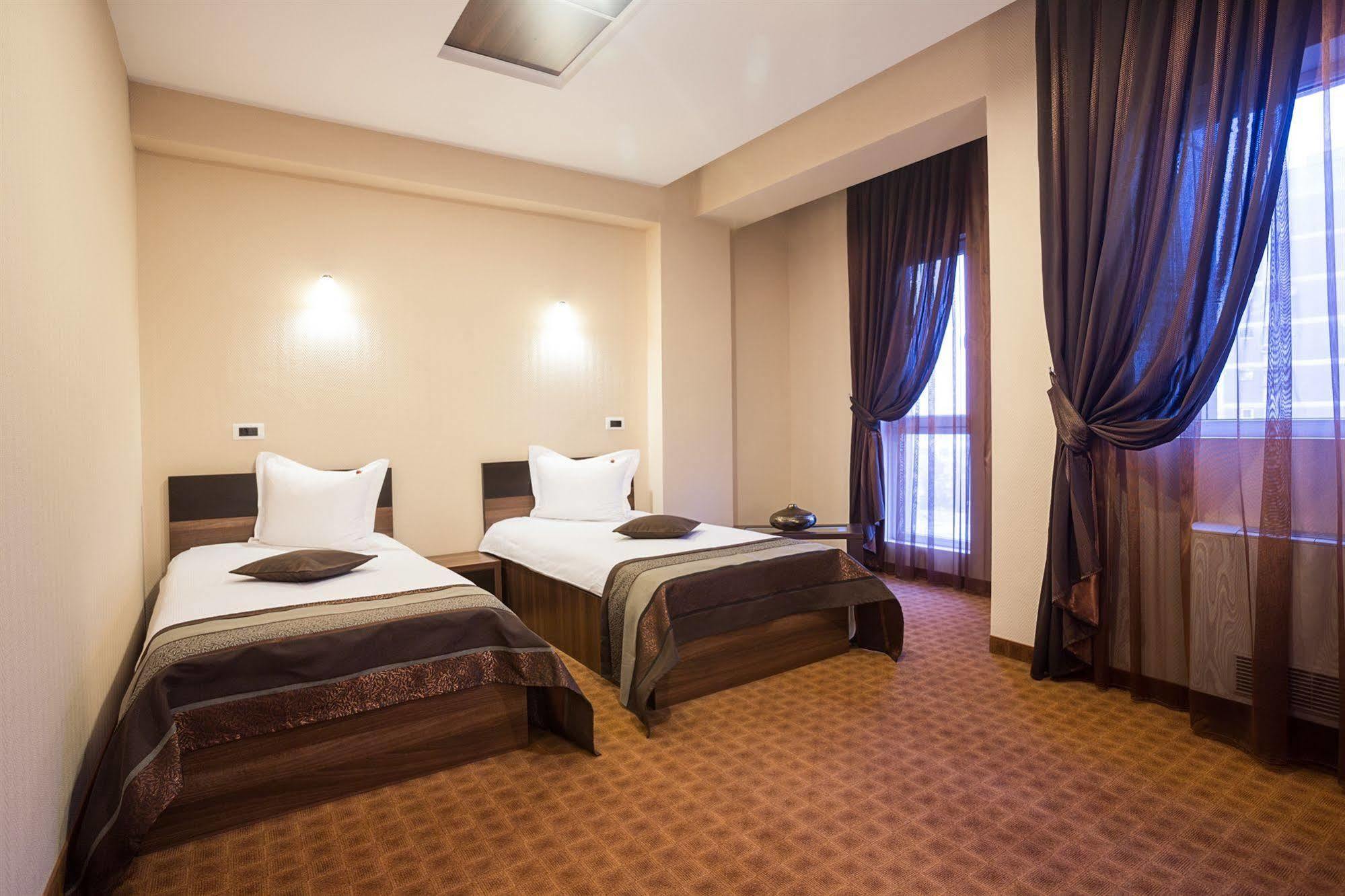 Hotel Inter Business Bukareszt Zewnętrze zdjęcie
