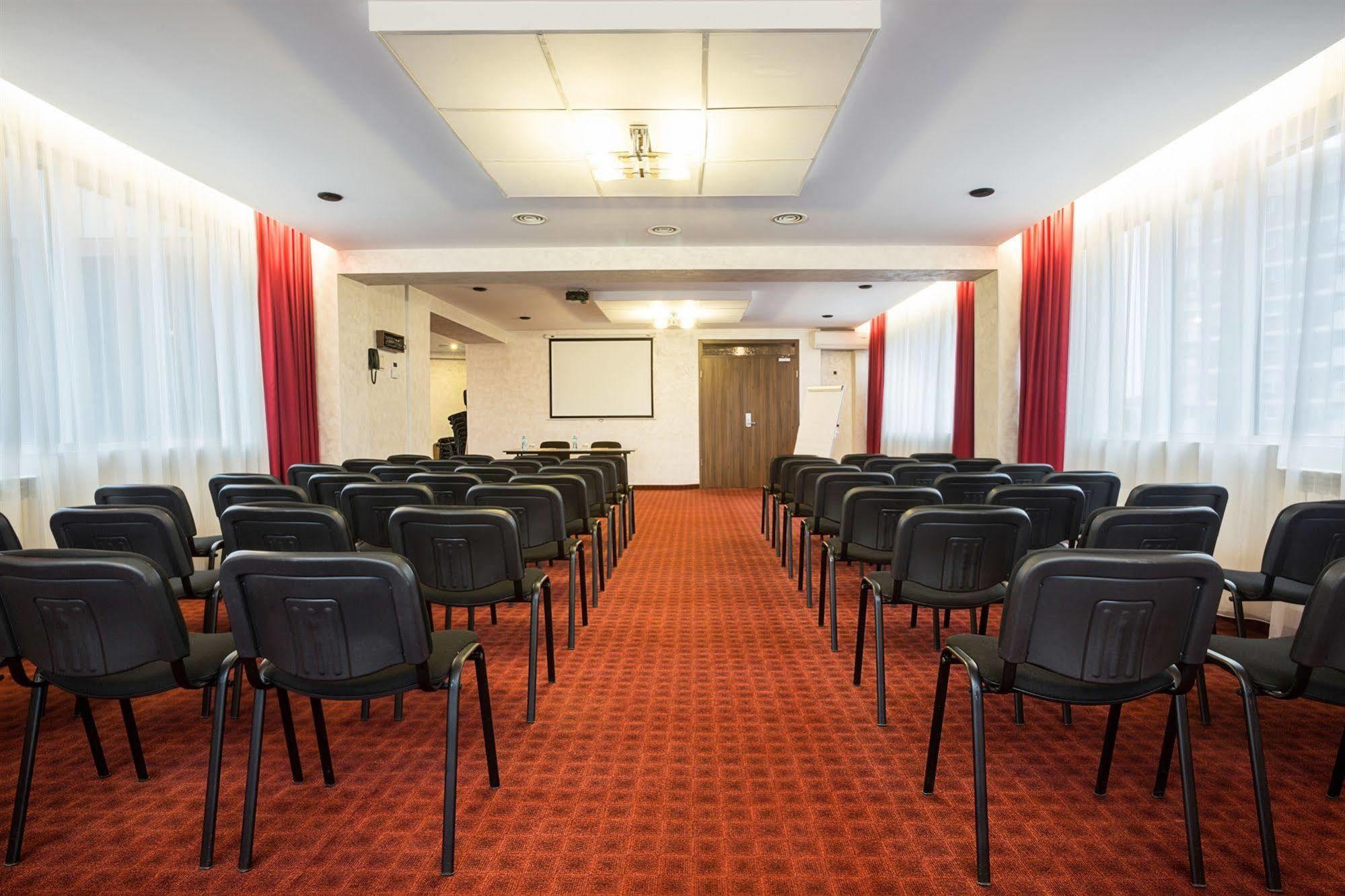 Hotel Inter Business Bukareszt Zewnętrze zdjęcie
